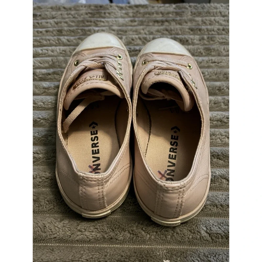 Converse Women's Sz 6 All Star Low Pale Pink  Leather Women's Sneakers‎